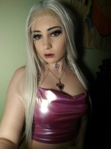 Purple Iridescent Chain Strap Crop Top photo review